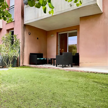 아파트 Temple Luxe- By Gc - Balneo - Jardin- Wifi - Parking Prive Securise *