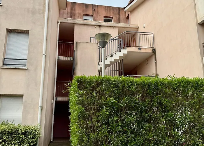 Temple Luxe- Balneo Et Jardin, Wifi, Parking Prive Securise Διαμέρισμα Μπεζιέ